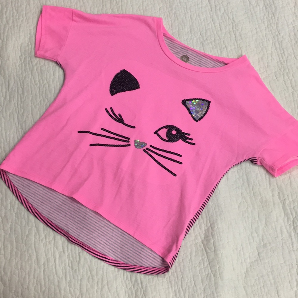 Pink High low shirt with sequin cat